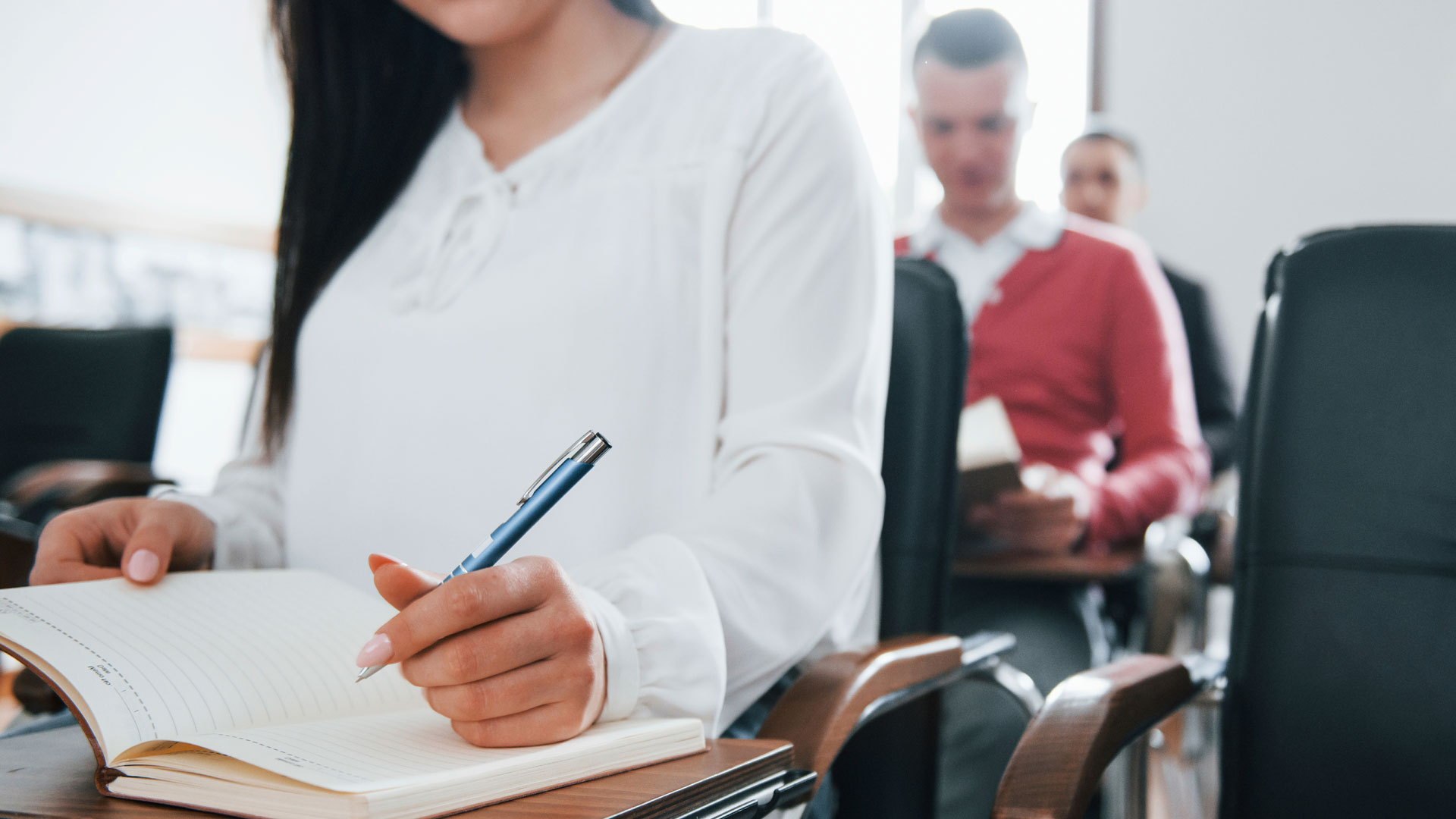 Lubelska-Akademia-WSEI_slajder_uprawnienia-do-gzaminowania-z-języka-polskiego