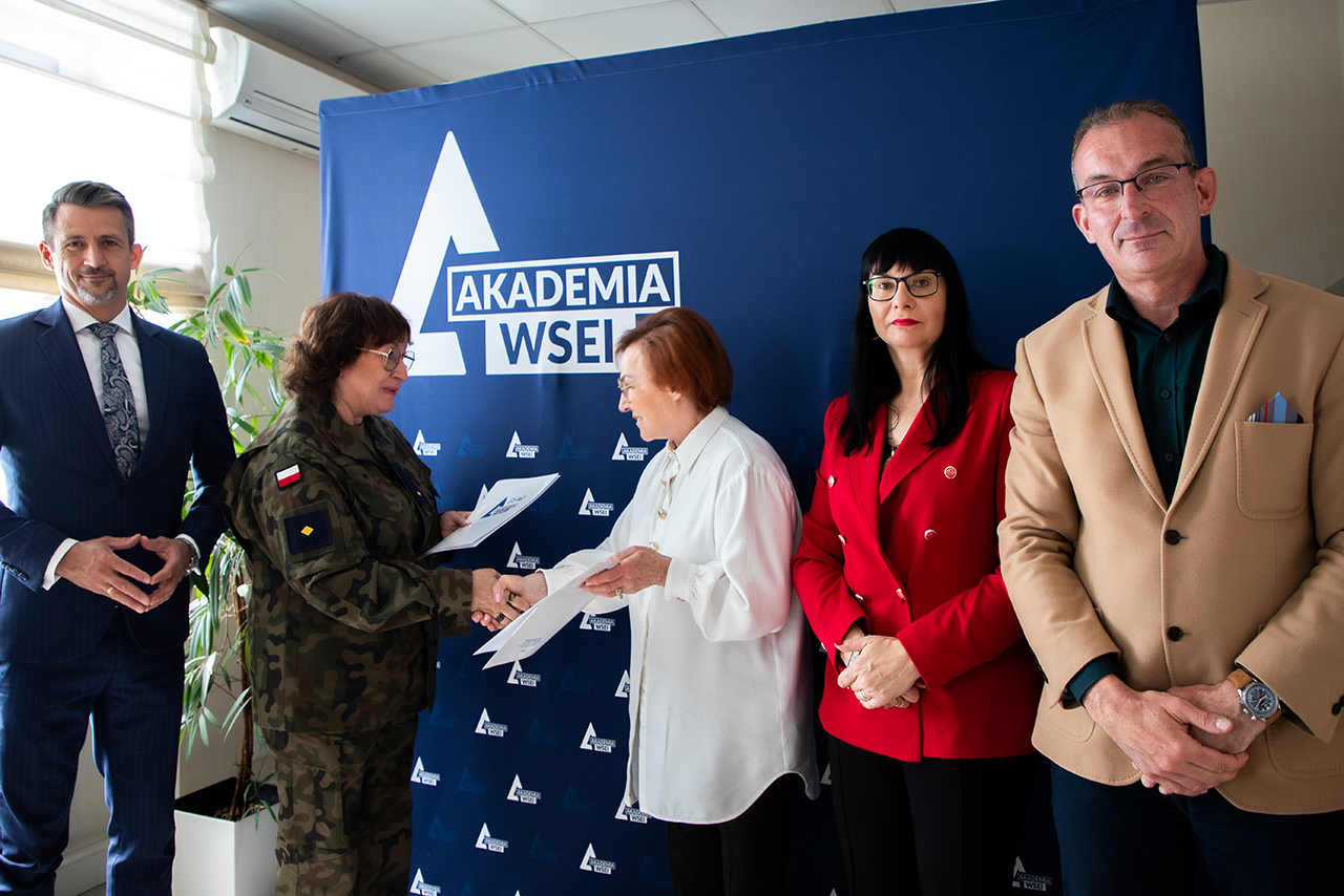 Lubelska-Akademia-WSEI_Podpisanie_umowy_z_XIV_LO_3